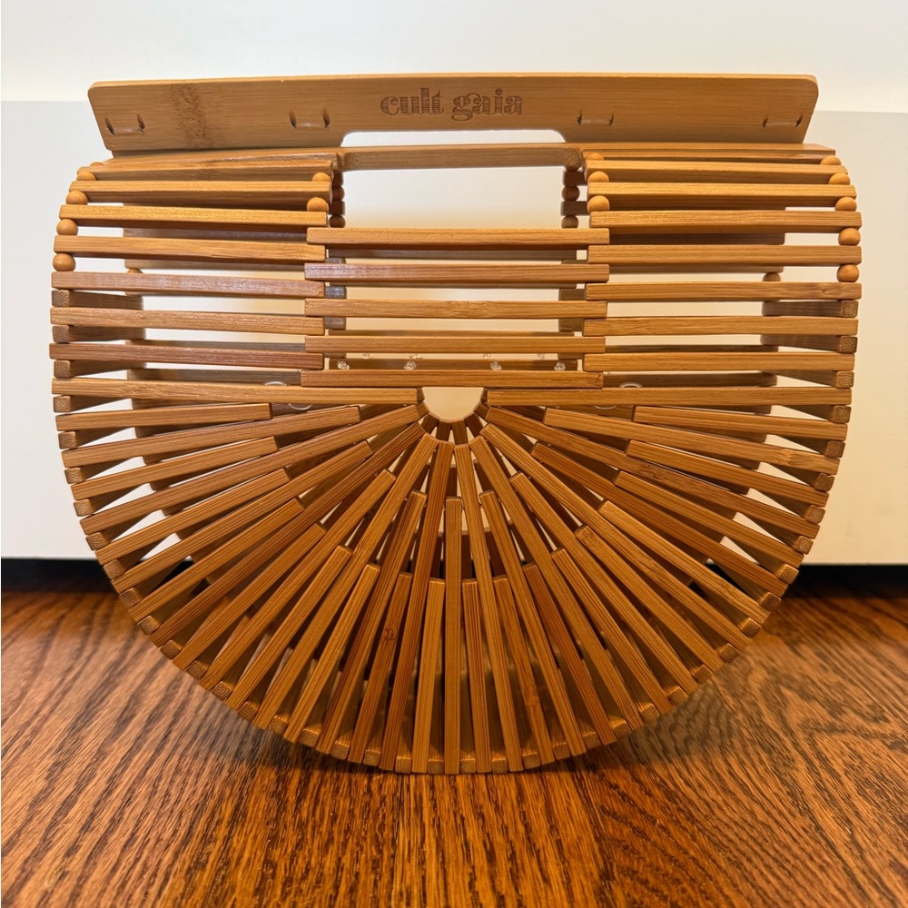 Cult Gaia Ark Bag / Clutch